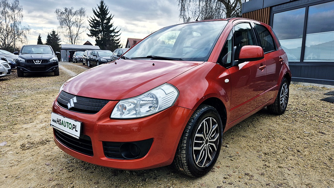 Suzuki SX4